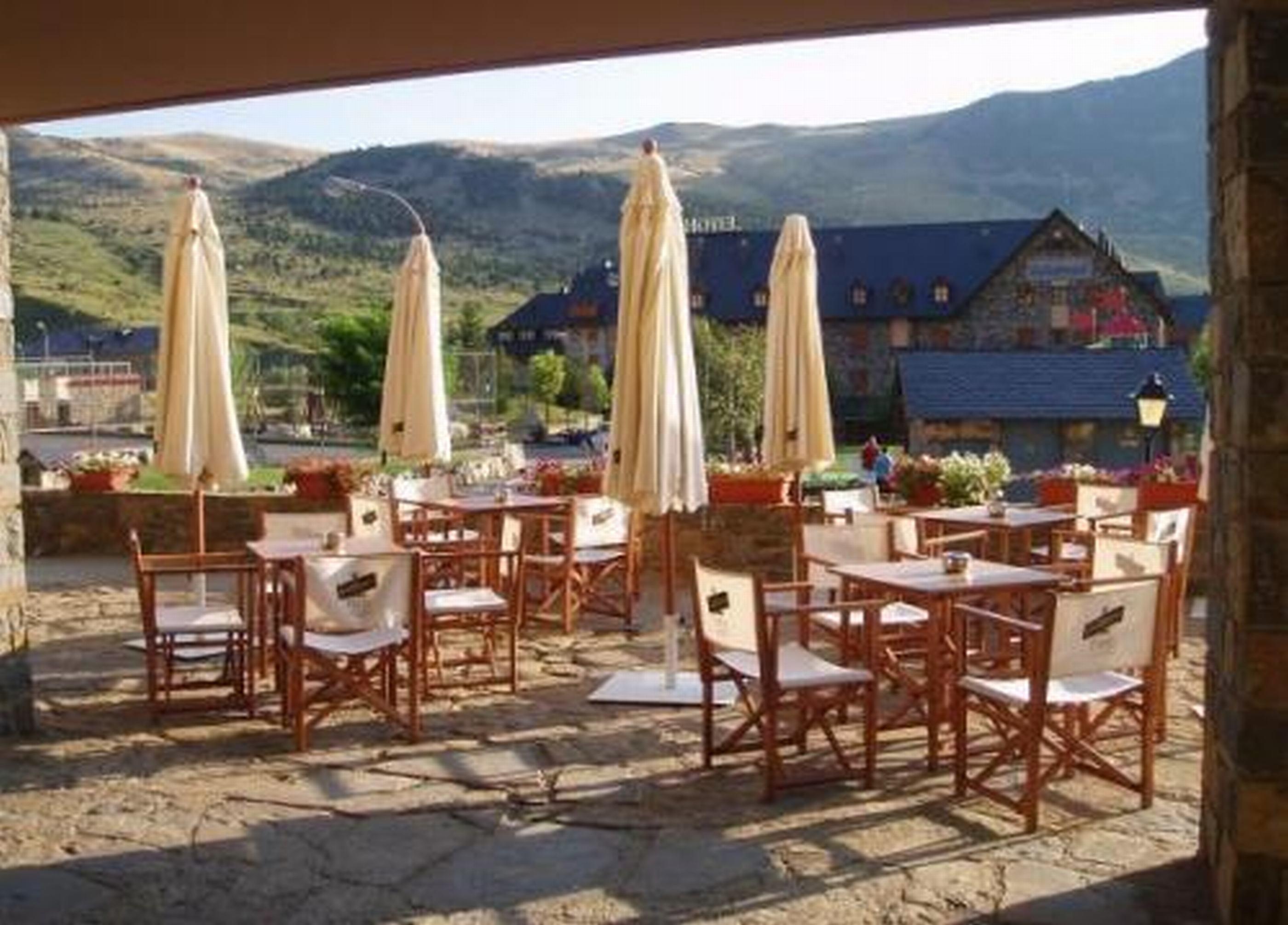 Hotel Romanic Taull Exterior photo